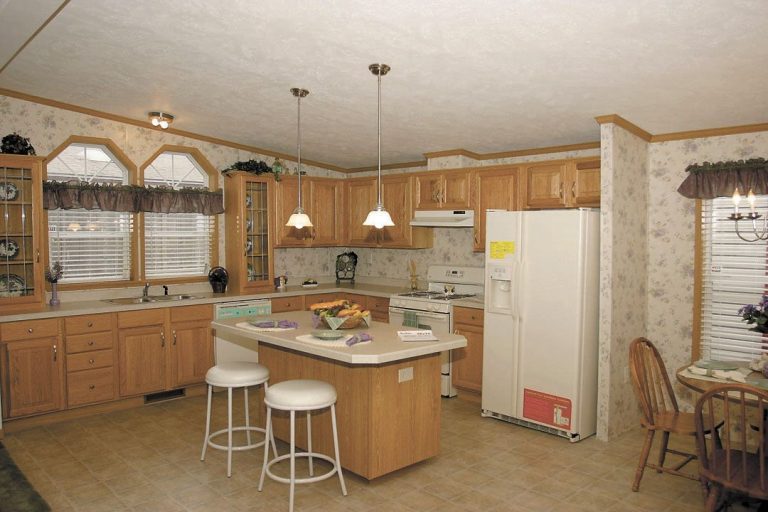Photo: Riverview Homes, Inc. / CC BY-SA 3.0, via Wikimedia Commons